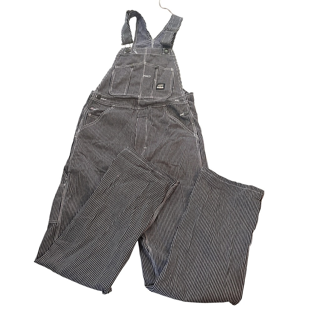 NWT Berne Workwear Size 32x34 Denim Pinstripe Blue White Bib Overall Relaxed Fit